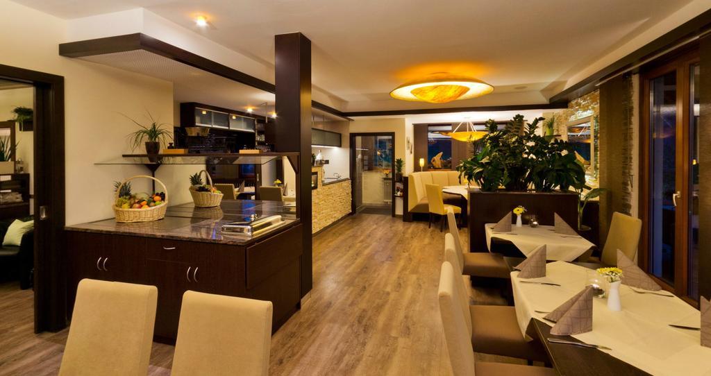 Hotel - Restaurant Sonneneck Dornstetten المظهر الخارجي الصورة