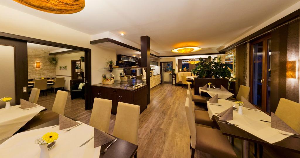 Hotel - Restaurant Sonneneck Dornstetten المظهر الخارجي الصورة