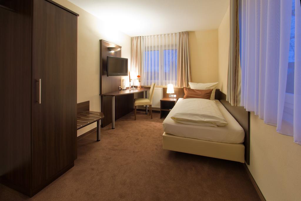 Hotel - Restaurant Sonneneck Dornstetten المظهر الخارجي الصورة